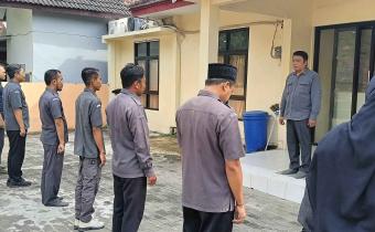 apel pagi sekretariat Bawaslu Sumenep